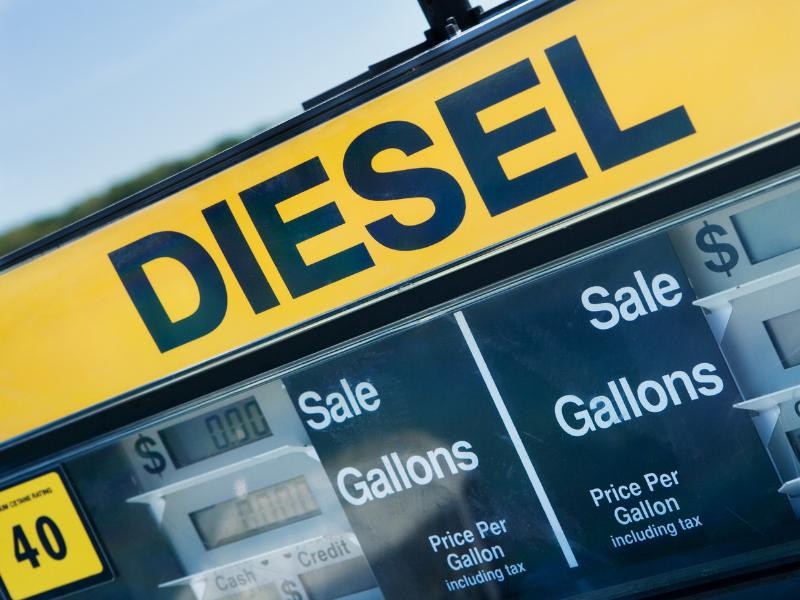 Alta no preço do diesel pressiona o transporte de cargas: como a tecnologia pode reduzir custos e salvar margens